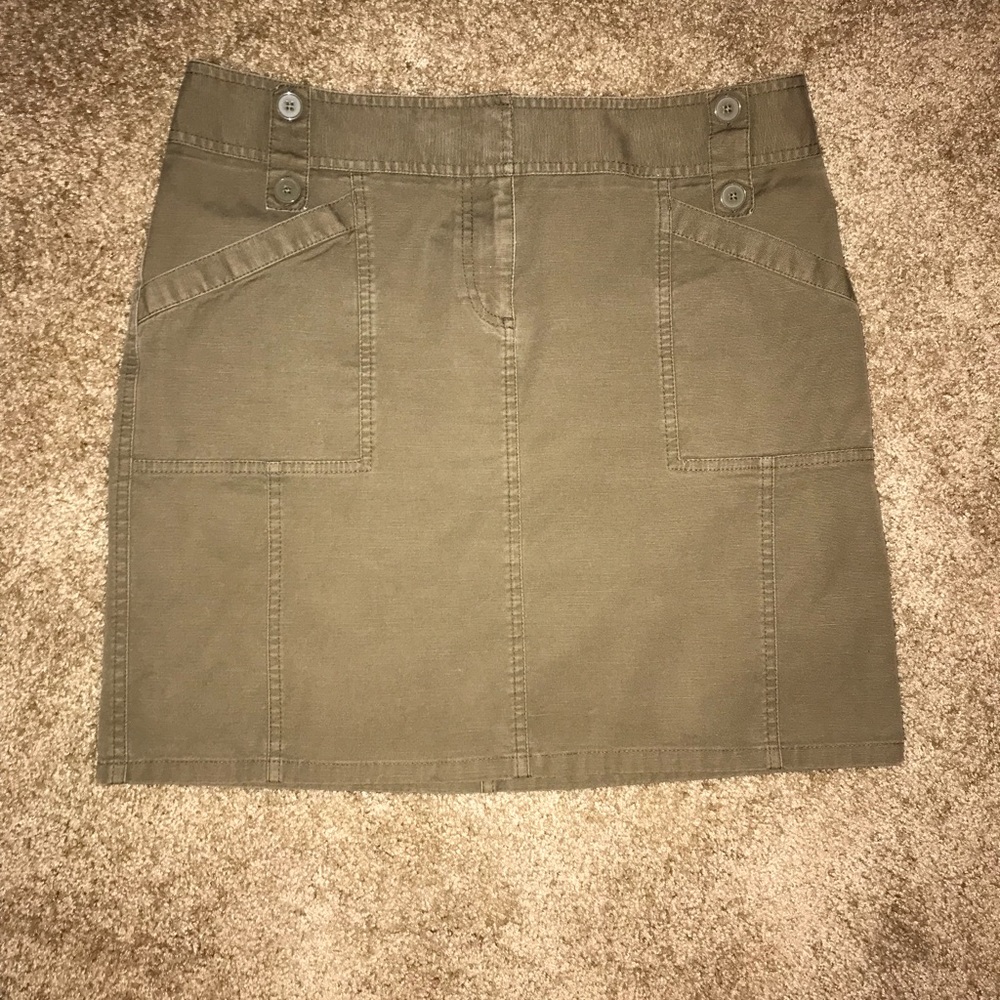 LOFT Olive Green Khaki Skirt